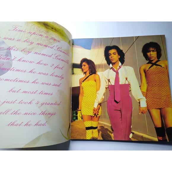 Prince Love Sexy Tour Book Original 1988 Pop Funk Soul Glam Rock Music Photos - Picture 6 of 10